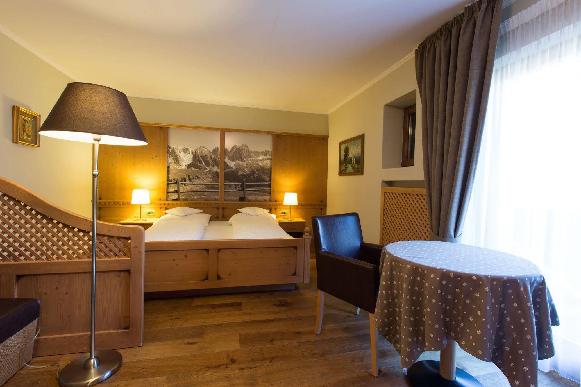 Eggentaler Hotel Cardano Kültér fotó